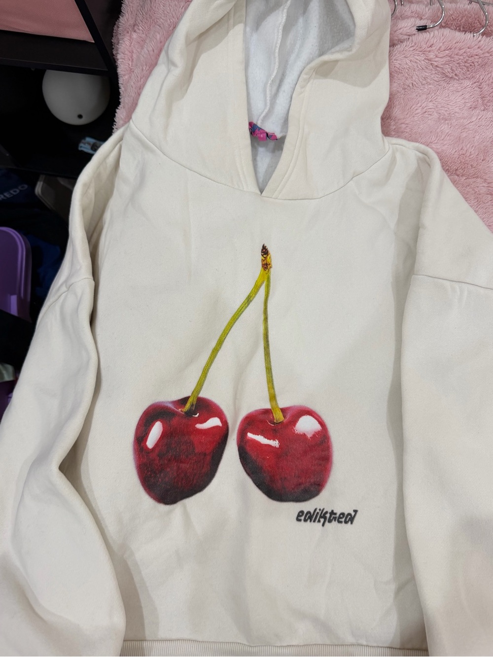 Edikted Mon Cheri Hoodie
